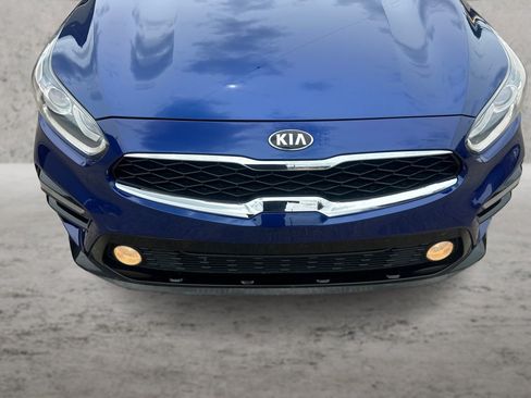 Used 2020 Kia Forte LXS FWD image 13