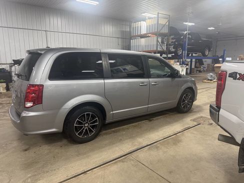 Used 2018 Dodge Grand Caravan GT image 8