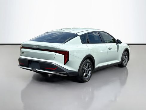 Used 2026 Kia K4 FWD image 8