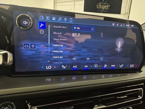 New 2026 Chevrolet Traverse LT w/ Midnight/Sport Edition image 13