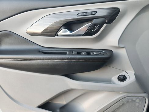 Used 2018 GMC Terrain SLT w/ Preferred Package image 25