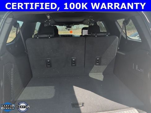 Used 2023 GMC Yukon XL Denali w/ Denali Reserve Package image 12