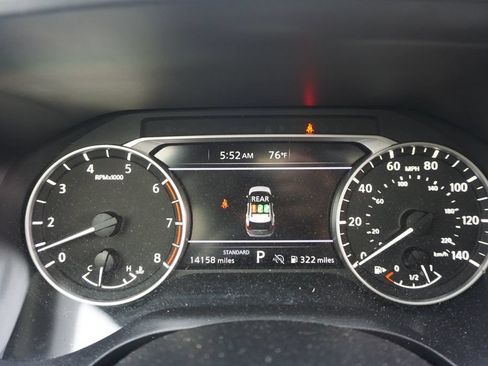 Used 2024 Nissan Rogue SV w/ SV Premium Package FWD image 7