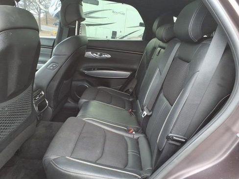 Used 2022 Genesis GV70 2.5T w/ Sport Prestige Package image 6