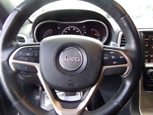 Used 2014 Jeep Grand Cherokee Altitude image 37