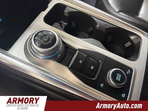 Used 2023 Ford Explorer XLT w/ Equipment Group 202A image 20