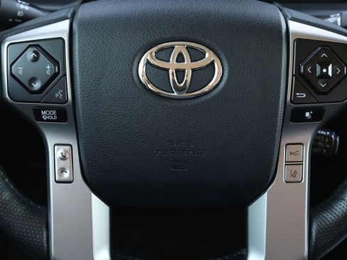 Used 2023 Toyota 4Runner SR5 Premium AWD/4WD image 18