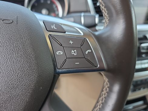 Used 2015 Mercedes-Benz ML 350 2WD image 18