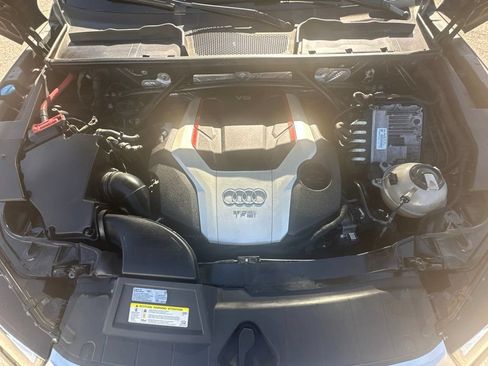 Used 2018 Audi SQ5 Premium Plus w/ Navigation Package AWD/4WD image 31