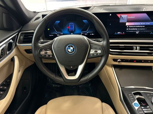 Certified 2023 BMW i4 eDrive40 RWD image 33