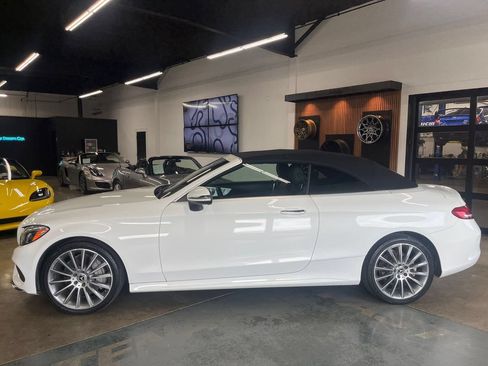 Used 2017 Mercedes-Benz C 300 4MATIC Cabriolet image 6