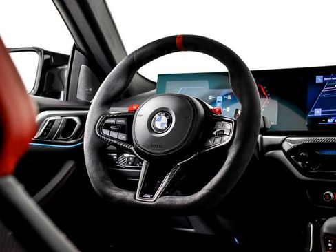 Used 2025 BMW M4 CS AWD/4WD image 32