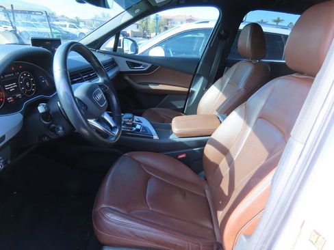 Used 2019 Audi Q7 2.0T Premium Plus w/ Premium Plus Package image 9
