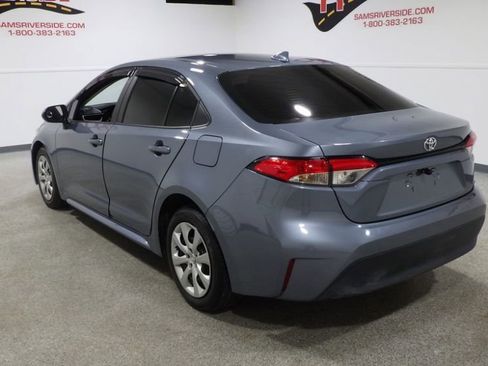 Used 2024 Toyota Corolla LE image 2