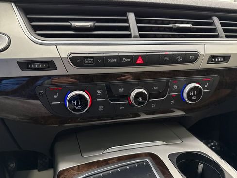 Used 2019 Audi Q7 2.0T Premium w/ Convenience Package image 20