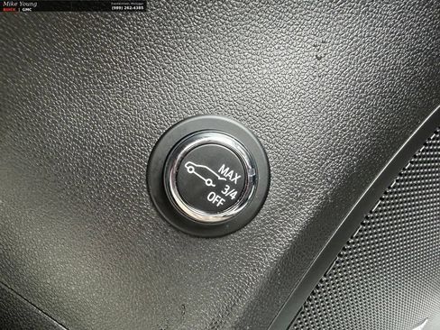 Certified 2023 Buick Envision Essence w/ Technology Package I AWD/4WD image 19