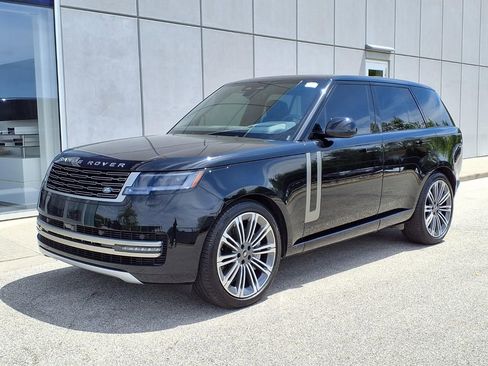 Certified 2025 Land Rover Range Rover SE AWD/4WD image 1