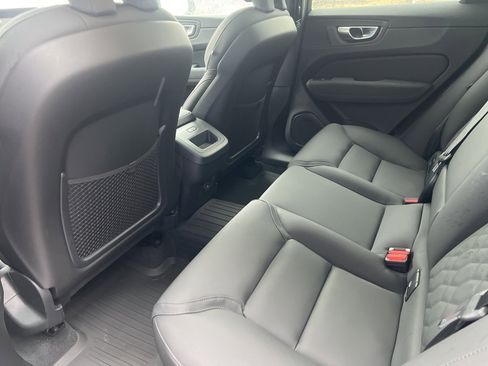 New 2026 Volvo XC60 B5 Core w/ Climate Package image 16