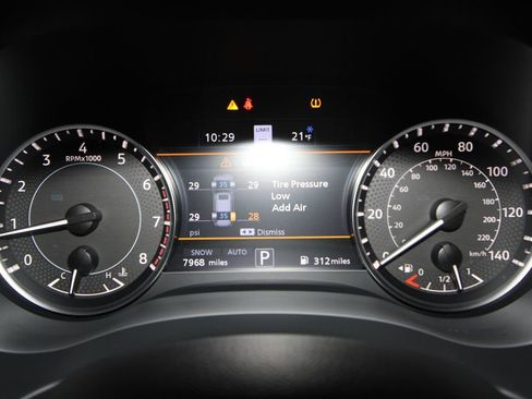 Used 2024 Nissan Armada Platinum w/ Captain's Chairs Package image 11