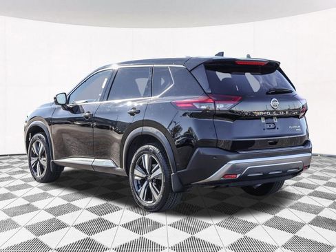 Used 2021 Nissan Rogue Platinum image 15