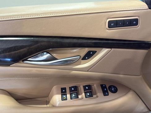 Used 2019 Cadillac Escalade ESV Platinum image 35