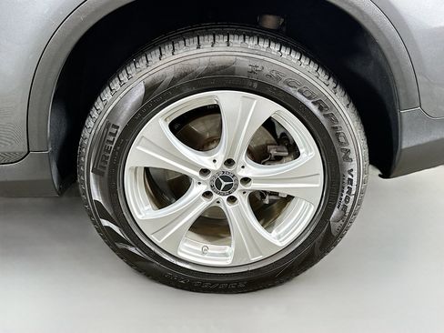 Certified 2018 Mercedes-Benz GLC 300 4MATIC image 31