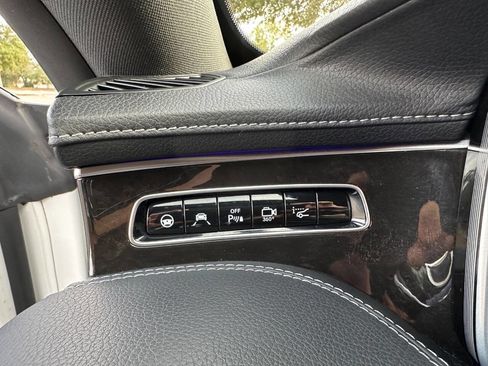 Used 2016 Mercedes-Benz S 550 4MATIC Coupe image 13