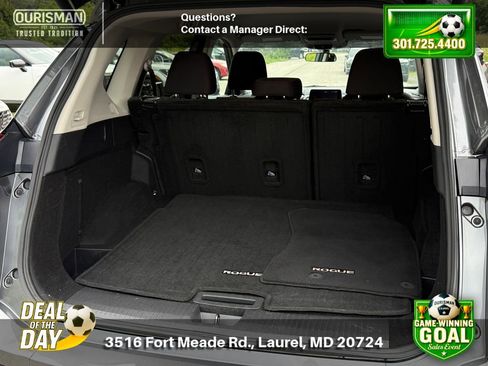 Used 2024 Nissan Rogue SV AWD/4WD image 14