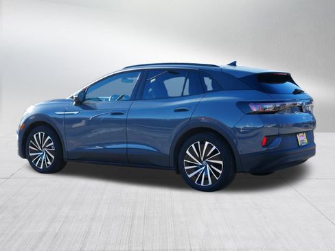 Used 2024 Volkswagen ID.4 S image 5