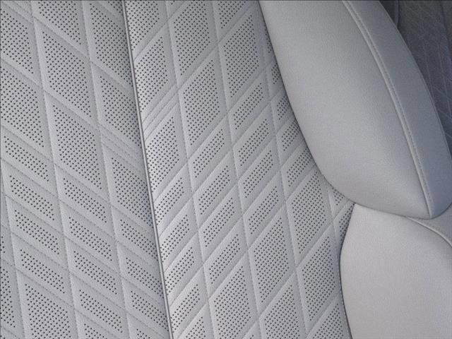 New 2026 Cadillac Escalade IQ Sport 1 w/ LPO, Floor Liner Package AWD/4WD image 43