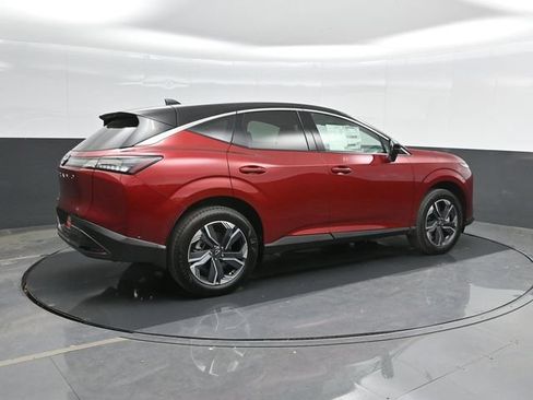Used 2025 Nissan Murano SL AWD/4WD image 3