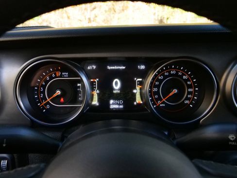 Used 2022 Jeep Wrangler Unlimited Sport image 11