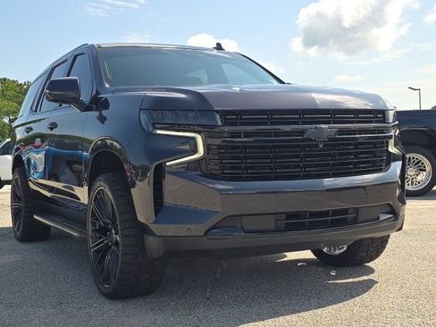 Used 2023 Chevrolet Tahoe RST w/ Luxury Package RWD image 7