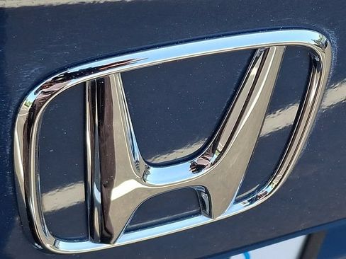 Certified 2025 Honda Civic Sport image 29