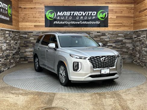 Used 2022 Hyundai Palisade Limited AWD/4WD image 2