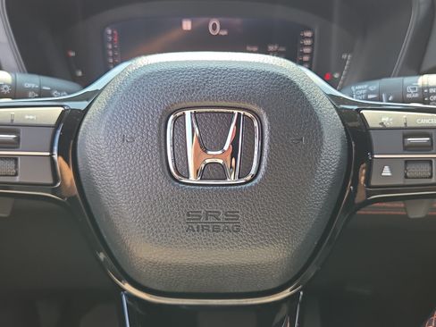 New 2026 Honda Pilot Sport image 25