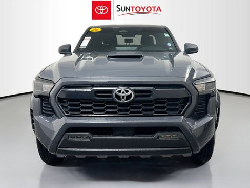Used 2024 Toyota Tacoma TRD Sport image 10