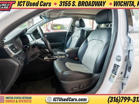 Used 2019 Kia Optima EX w/ EX Premium Package FWD image 6