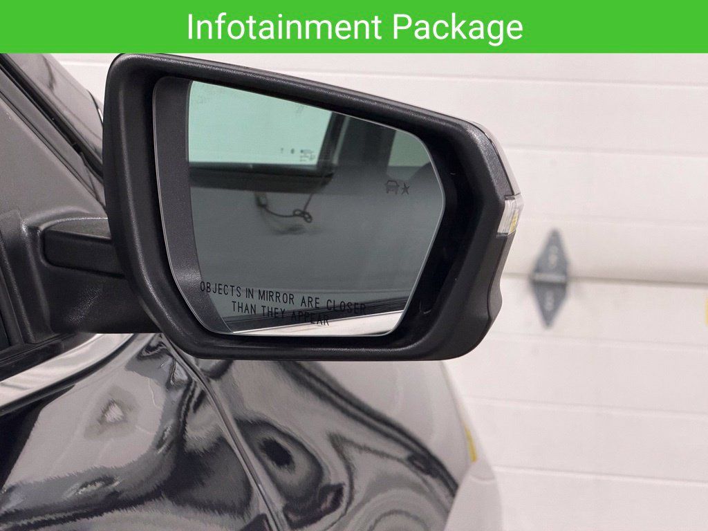 Certified 2022 Chevrolet Equinox LT AWD/4WD image 11