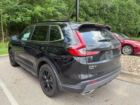 Used 2024 Honda CR-V Sport Touring image 9