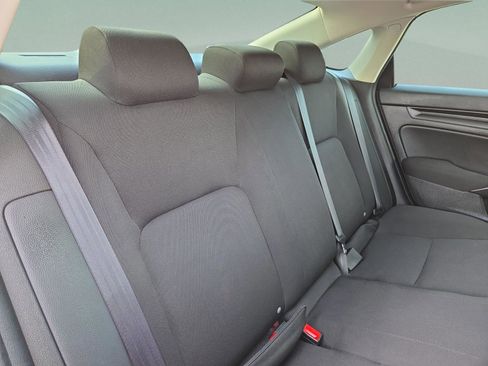 Used 2022 Honda Civic LX image 31