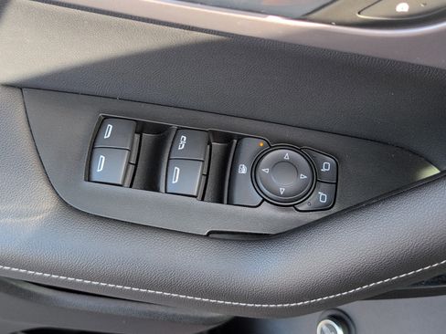 Used 2024 Chevrolet Blazer LT w/ Convenience Package FWD image 16