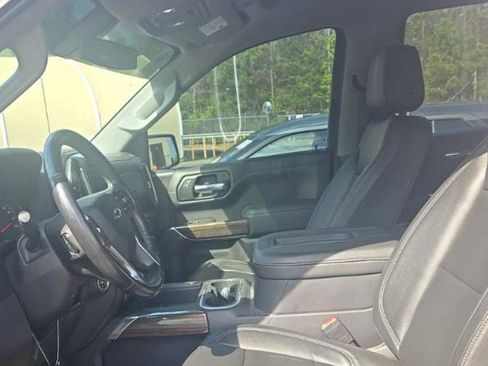 Used 2019 Chevrolet Silverado 1500 LT Trail Boss image 5