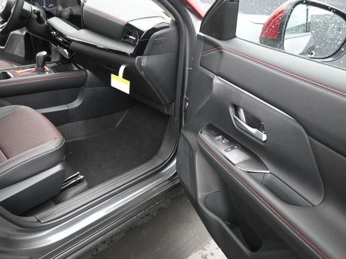 New 2026 Nissan Kicks SR w/ SR Premium Package image 20