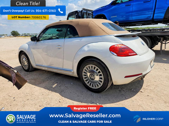 Used 2013 Volkswagen Beetle 2.5 FWD image 3
