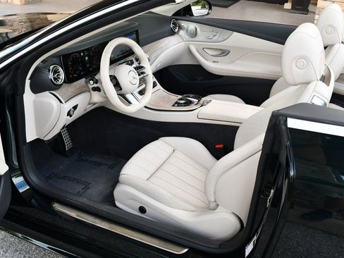 Used 2023 Mercedes-Benz E 450 Cabriolet image 15