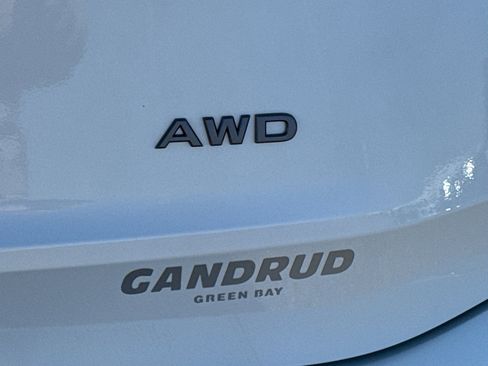 New 2026 Nissan Rogue SV image 8