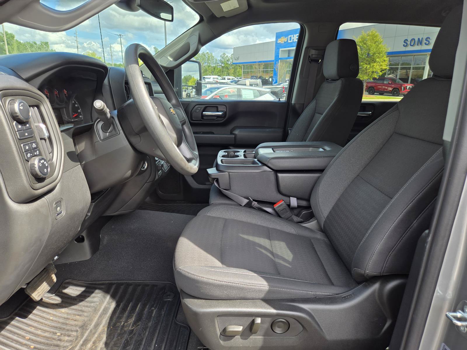 Used 2024 Chevrolet Silverado 2500 Custom w/ Custom Value Package AWD/4WD image 18