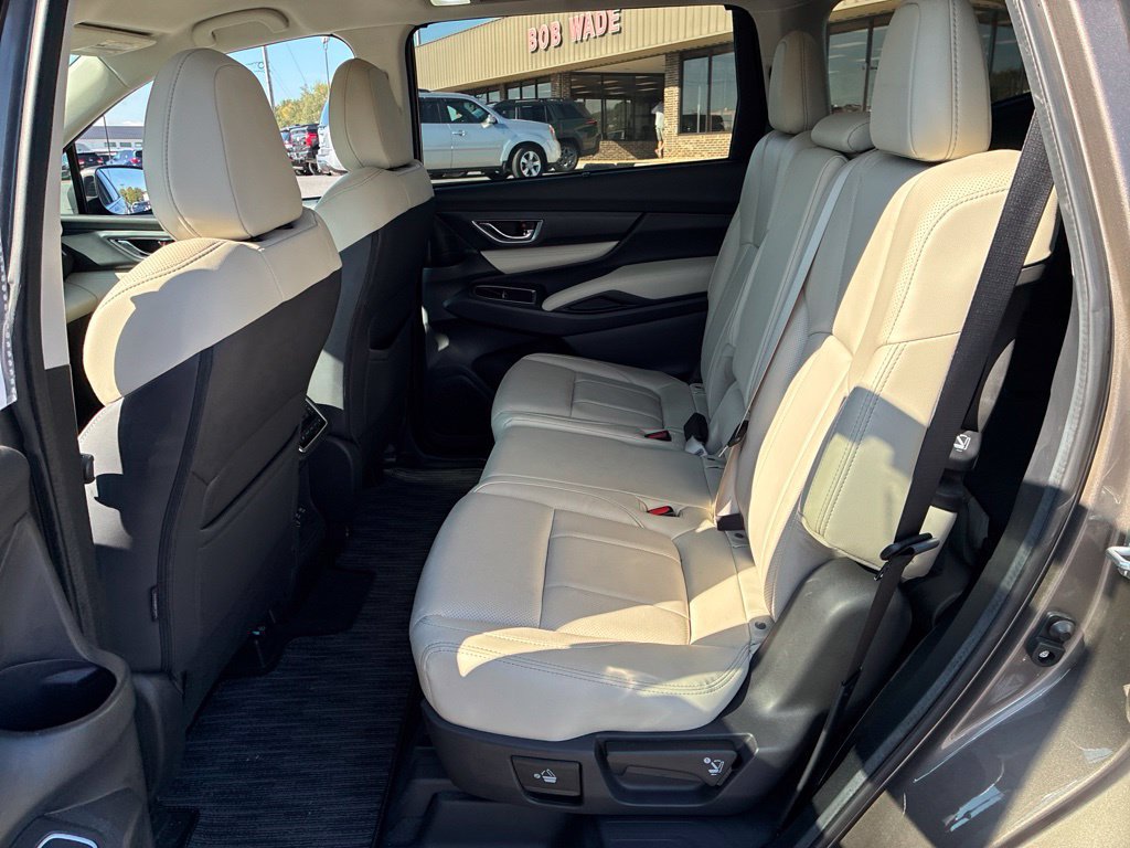 Used 2022 Subaru Ascent Limited AWD/4WD image 12