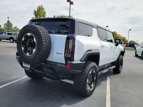 New 2025 GMC Hummer EV 3X w/ Extreme Off-Road Package image 3